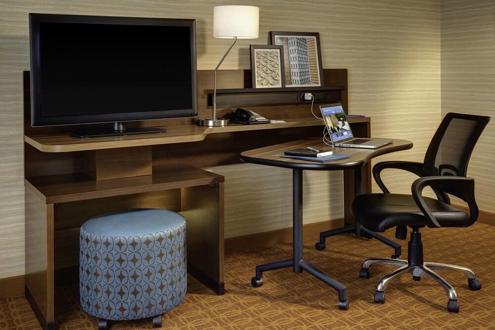 Fairfield & By Marriott Memphis Marion, Ar Hotel